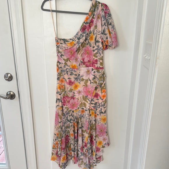 Astr The Label Beige Floral Printed One Shoulder A-Line Midi Dress Size S - Picture 4 of 15